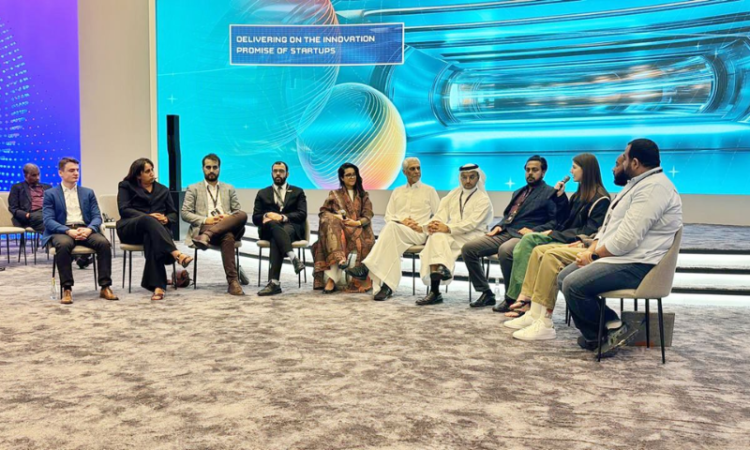 Pakistan Showcases Expertise at Global AI Summit in Riyadh.