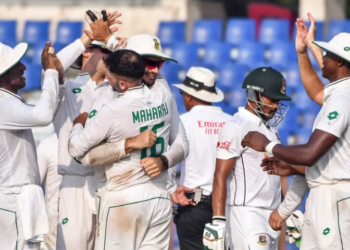 South Africa seals historic series win over Bangladesh with dominant innings victory