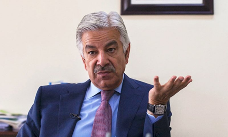 'Imran Khan agreed to change protest venue, Bushra Bibi insisted on D-Chowk,' claims Khawaja Asif