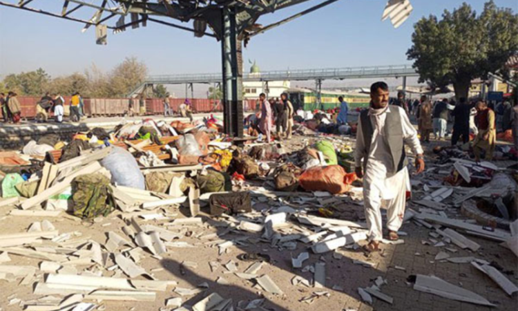 Bomb blast at Quetta railway station kills 24, BLA claims responsibility