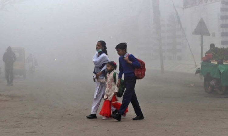 Smog in Lahore- primary schools closed for one week