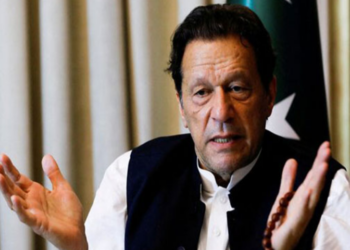 Imran Khan acknowledges government's role in stabilizing Pakistan's economy