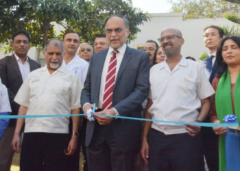 Ahsan Iqbal inaugurates Pakistan’s first locally-made ventilator.