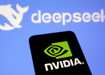 Global tech stocks plunge as Chinese DeepSeek shakes up AI market