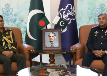 Bangladesh Armed Forces' PSO visits Pakistan Naval HQ.