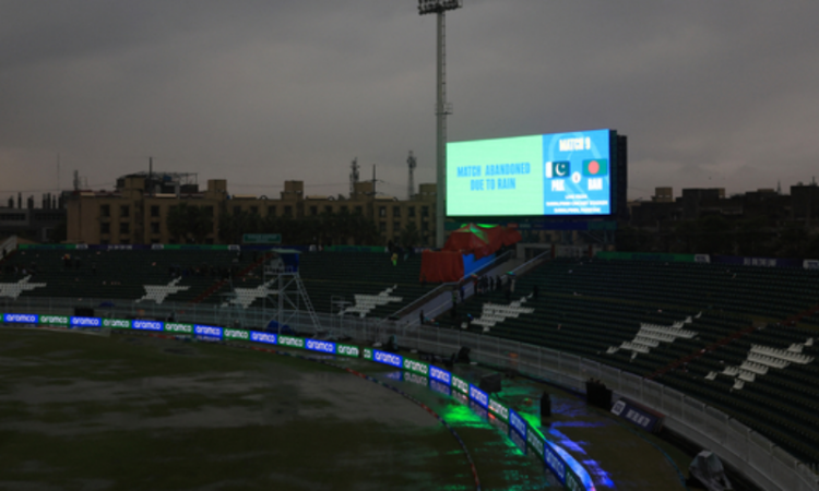 Pakistan-Bangladesh Champions Trophy clash washed out