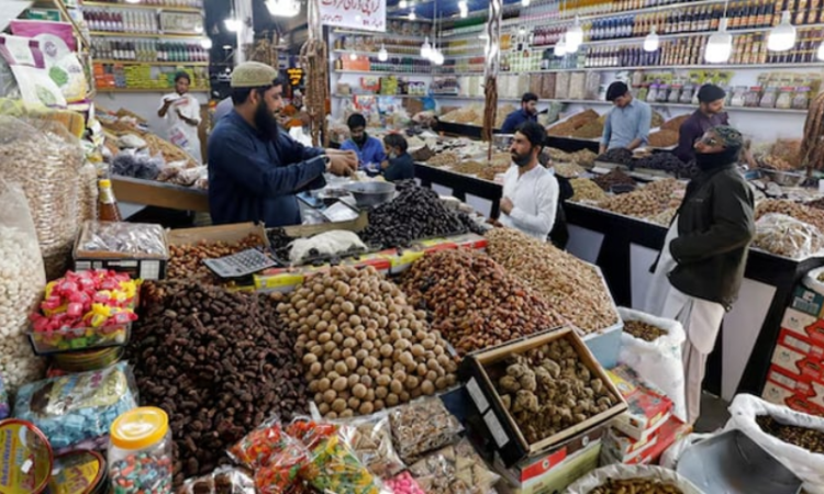 Pakistan’s inflation drops to 1.5% in February, lowest since 2015