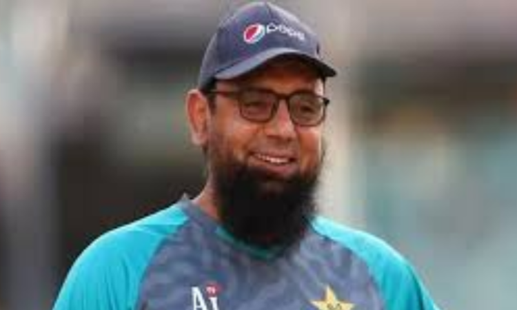 Saqlain Mushtaq expected to take over as Pakistan's head coach