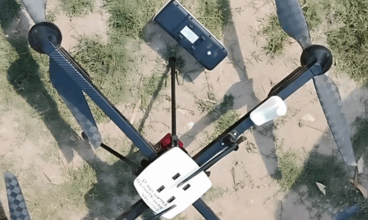Pakistan Army Shoots Down Indian Spy Quadcopter Along LoC