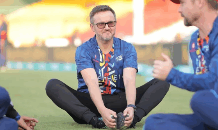Mike Hesson emerges as leading candidate for Pakistan head coach role