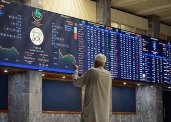 Pak-India tensions trigger over 3,500-point crash at PSX