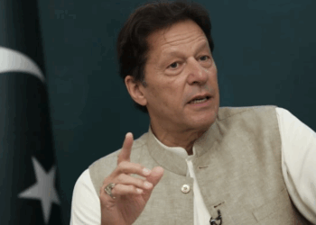 Imran Khan rules out “give and take” deal, says dialogue only in national interest