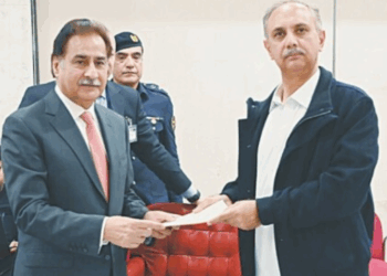 NA Speaker seeks disqualification of Opposition Leader Umar Ayub ahead of budget session