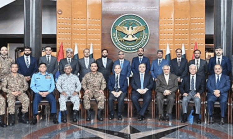 PM Shehbaz visits ISI headquarters, praises forces’ for dedication