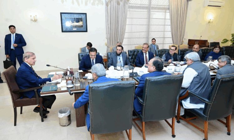 PM orders broadening of tax net, use of technology to curb evasion