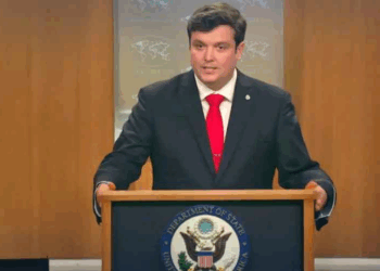 US urges direct Pakistan-India talks on Kashmir, welcomes ceasefire
