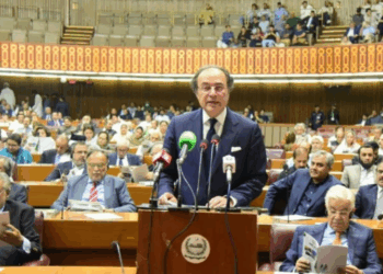 Pakistan unveils Rs17.6 trillion budget for FY 2025–26 amid opposition protest