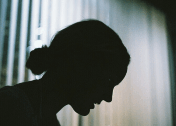Eight men gang-rape woman in front of husband in Hafizabad; suspects still at large