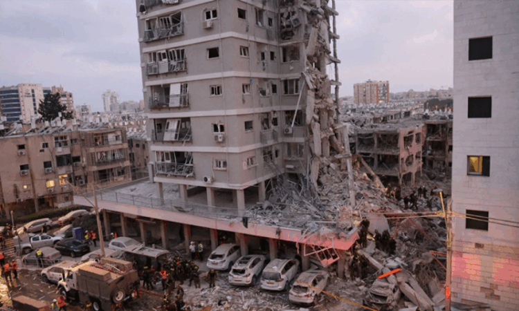 Iran launches new missile attacks on Israel; heavy casualties reported in Haifa