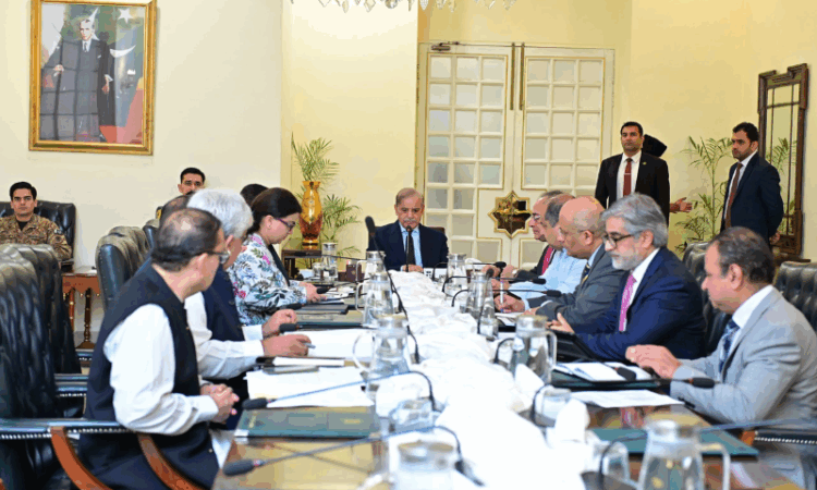 PM forms committee to accelerate cashless economy