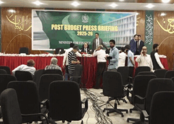 Finance minister defends budget choices amid pushback on spending, solar panel tax