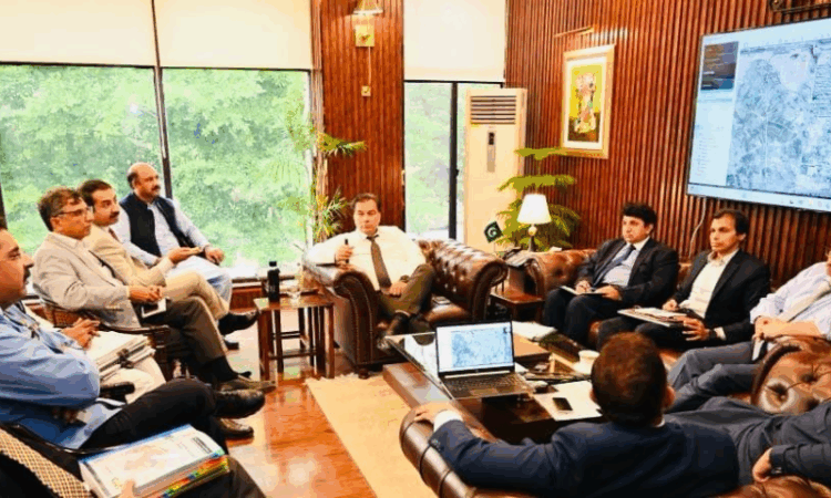 CDA intensifies anti-encroachment drive across Islamabad on Interior Minister’s directions