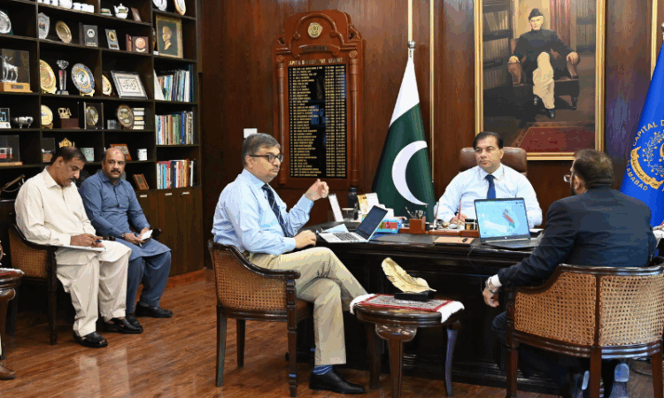 CDA reviews progress on major uplift projects across Islamabad