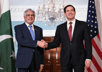 US Secretary of State praises Pakistan’s sacrifices in war on terror during meeting with FM Ishaq Dar