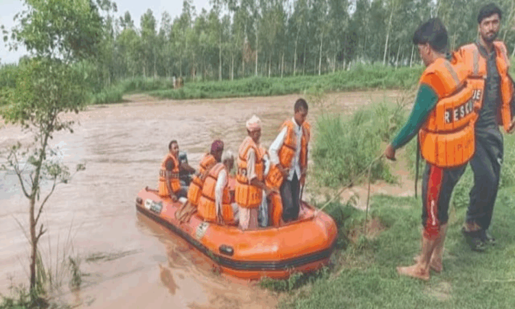 PDMA issues high flood warning for Indus at Kalabagh and Chashma as monsoon intensifies