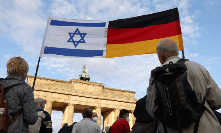 Germany warns of response to any unilateral Israeli moves, citing annexation threats