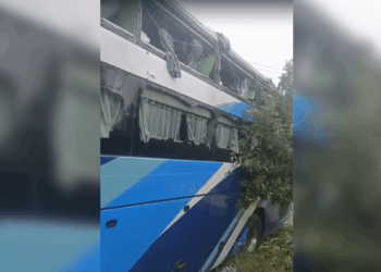 Three killed, seven injured in gun and grenade attack on passenger bus in Balochistan's Kalat