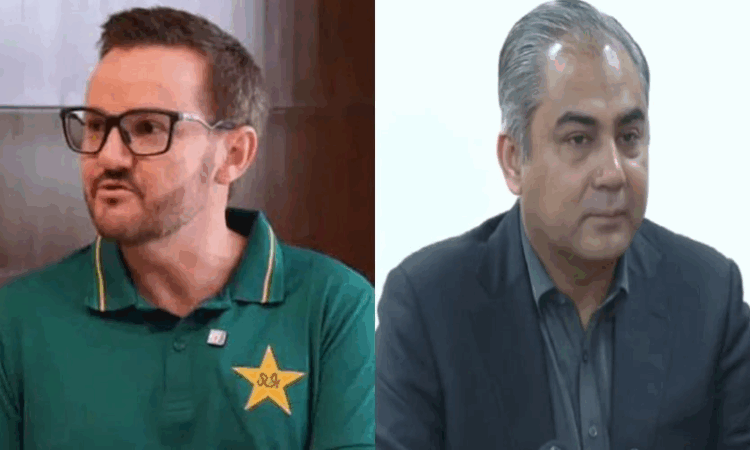 Mohsin Naqvi, Mike Hesson review Pakistan’s T20I loss to Bangladesh