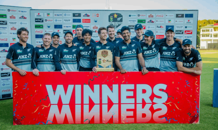 New Zealand edge South Africa in final-over thriller to clinch T20I tri-series title