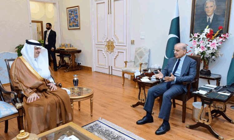 PM appreciates Saudi role in Middle East peace, Pakistan-India ceasefire