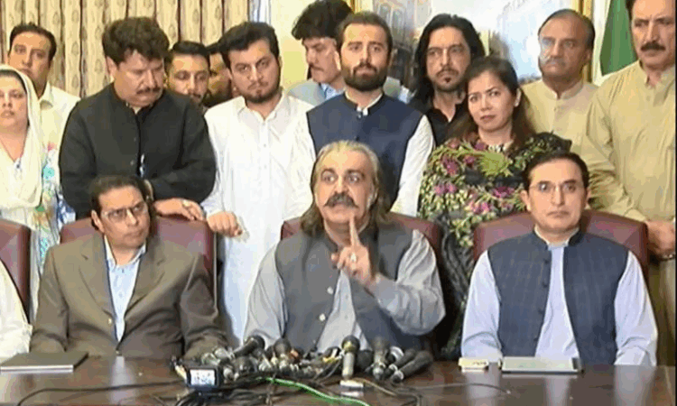 No constitutional route to dismiss PTI govt in KP, asserts CM Gandapur
