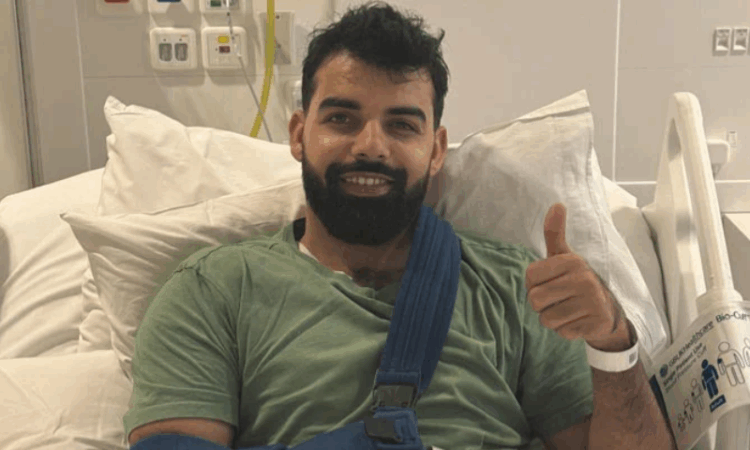 Shadab Khan undergoes successful shoulder surgery, likely out for three months