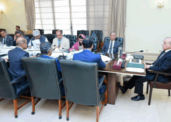 PM applauds record 42% tax revenue surge, orders swift implementation of economic reforms