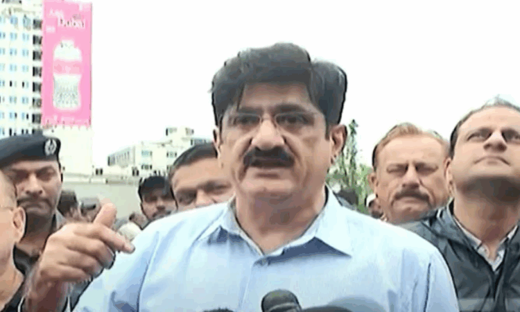 Sindh CM criticises Karachiites for defying stay-home advisory amid heavy rains