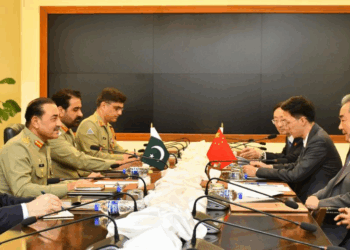 COAS, Chinese FM reaffirm resolve to strengthen All-Weather Strategic Partnership