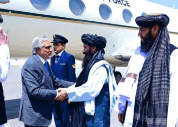 Dar in Kabul for Pakistan-China-Afghanistan trilateral talks