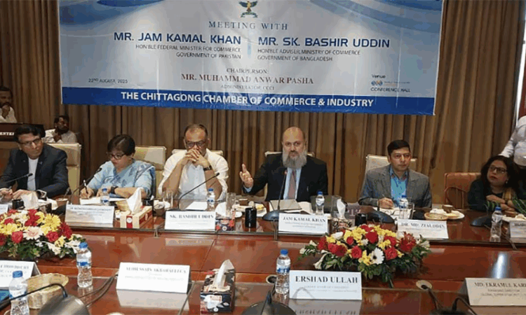 Dhaka eyes direct flights, shipping links with Pakistan