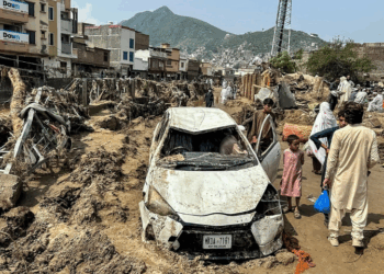 Over 340 dead as torrential rains and floods ravage northern Pakistan