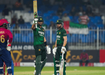 Ayub, Hasan Nawaz fifties power Pakistan to 207 against UAE