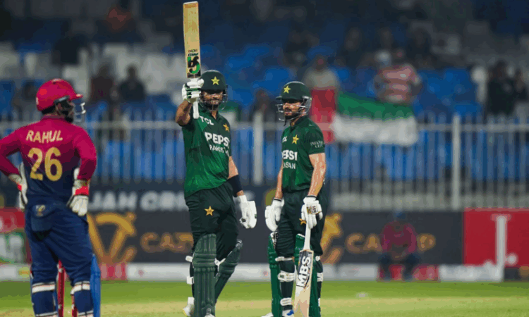 Ayub, Hasan Nawaz fifties power Pakistan to 207 against UAE