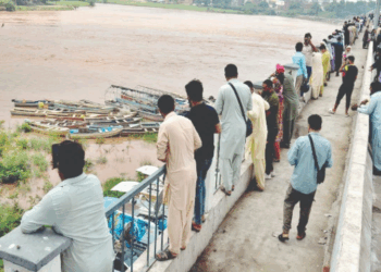 Rahim Yar Khan braces for highest Indus flood wave since 2010
