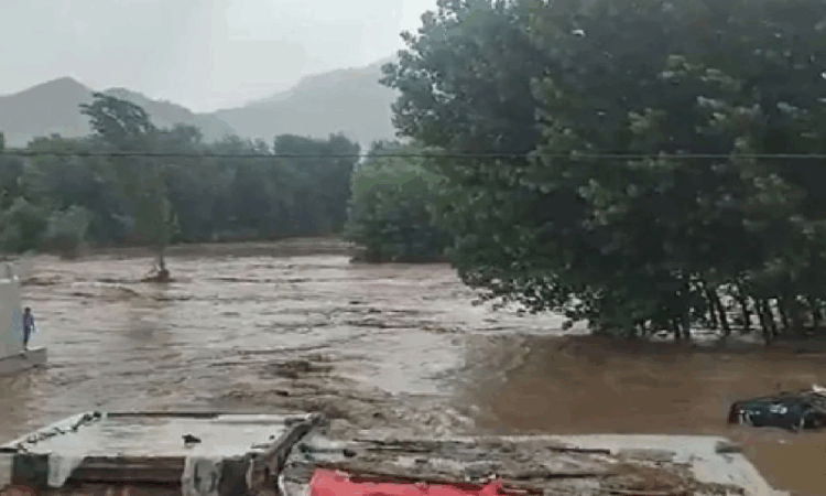 Buner floods wreak havoc: homes submerged, crops destroyed, families displaced