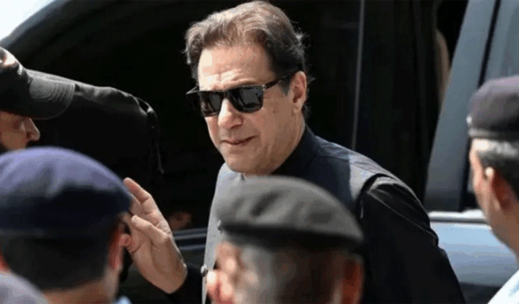 Imran Khan vows not to bow under pressure, urges nation to join September 27 rally