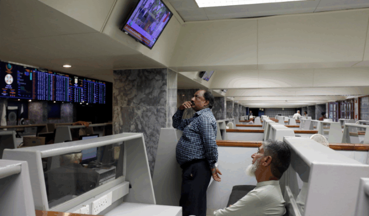 KSE-100 crosses 163,000 to set fresh record amid investor optimism