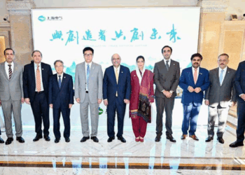 Zardari visits Shanghai Electric, witnesses MoU signing on Thar Coal gasification