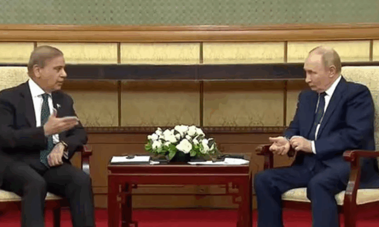Shehbaz, Putin pledge to deepen Pakistan–Russia partnership in Beijing talks